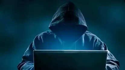 ऑनलाइन गेम खेलने के जाल में फंसाकर 20 लाख रुपये की ठगी