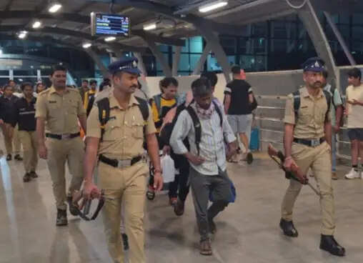 बेंगलुरु में पकड़े गए 31 बांग्लादेशी निर्वासन के लिए मालदा भेजे गए