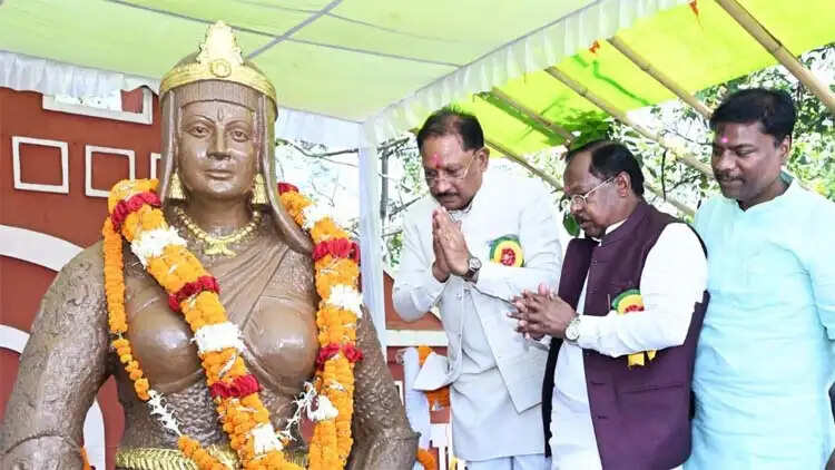 वीरांगना रानी दुर्गावती का शौर्य और बलिदान राष्ट्र की प्रेरणा का अमर स्रोत : मुख्यमंत्री साय