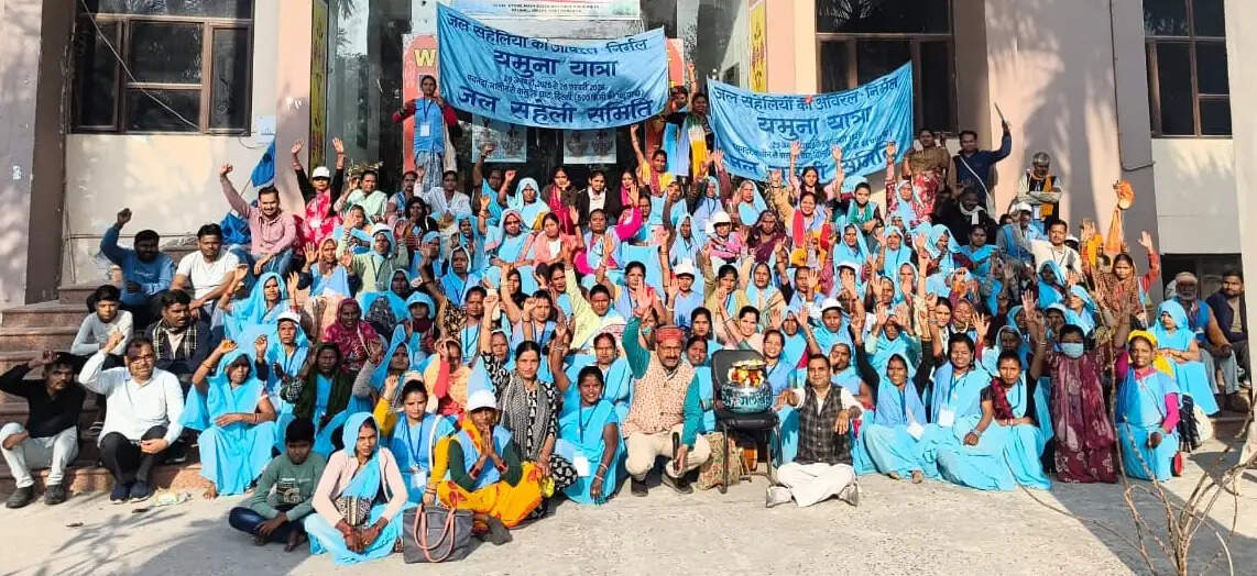 नदी को साफ रखना सामाजिक अनुशासन का विषय