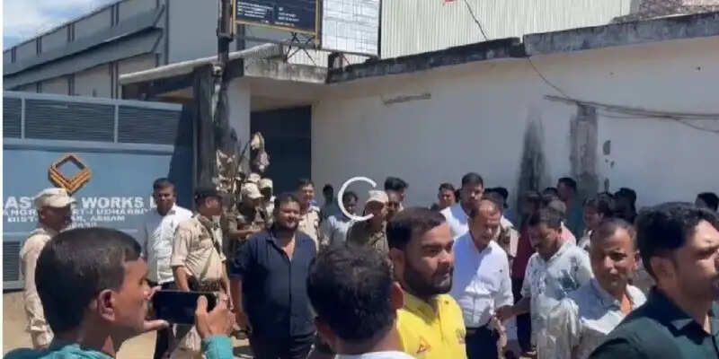 (अपडेट) असमः इंडस्ट्रियल यूनिट&nbsp;में सिलेंडर विस्फोट में मृत चारों श्रमिकों की हुई शिनाख्त