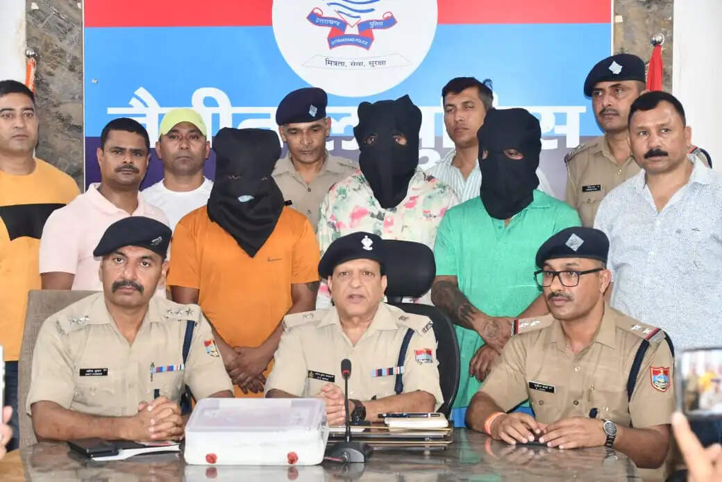 हल्द्वानी में आईपीएल सट्टेबाजी के बड़े नेटवर्क का खुलासा, तीन गिरफ्तार