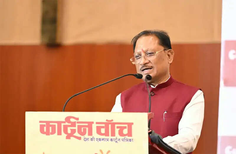 कार्टून समाज को जागरूक करने के साथ सोचने और आत्ममंथन के लिए करता है प्रेरित : मुख्यमंत्री साय