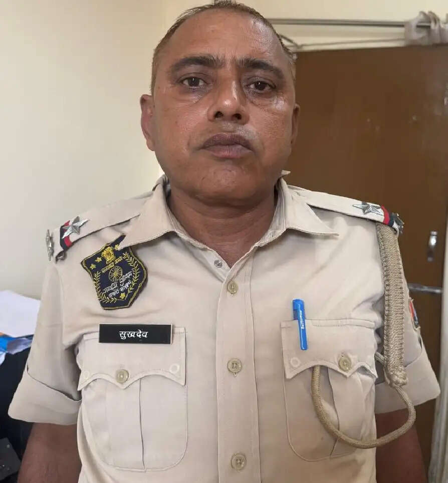 दस हजार की रिश्वत लेते एएसआई गिरफ्तार