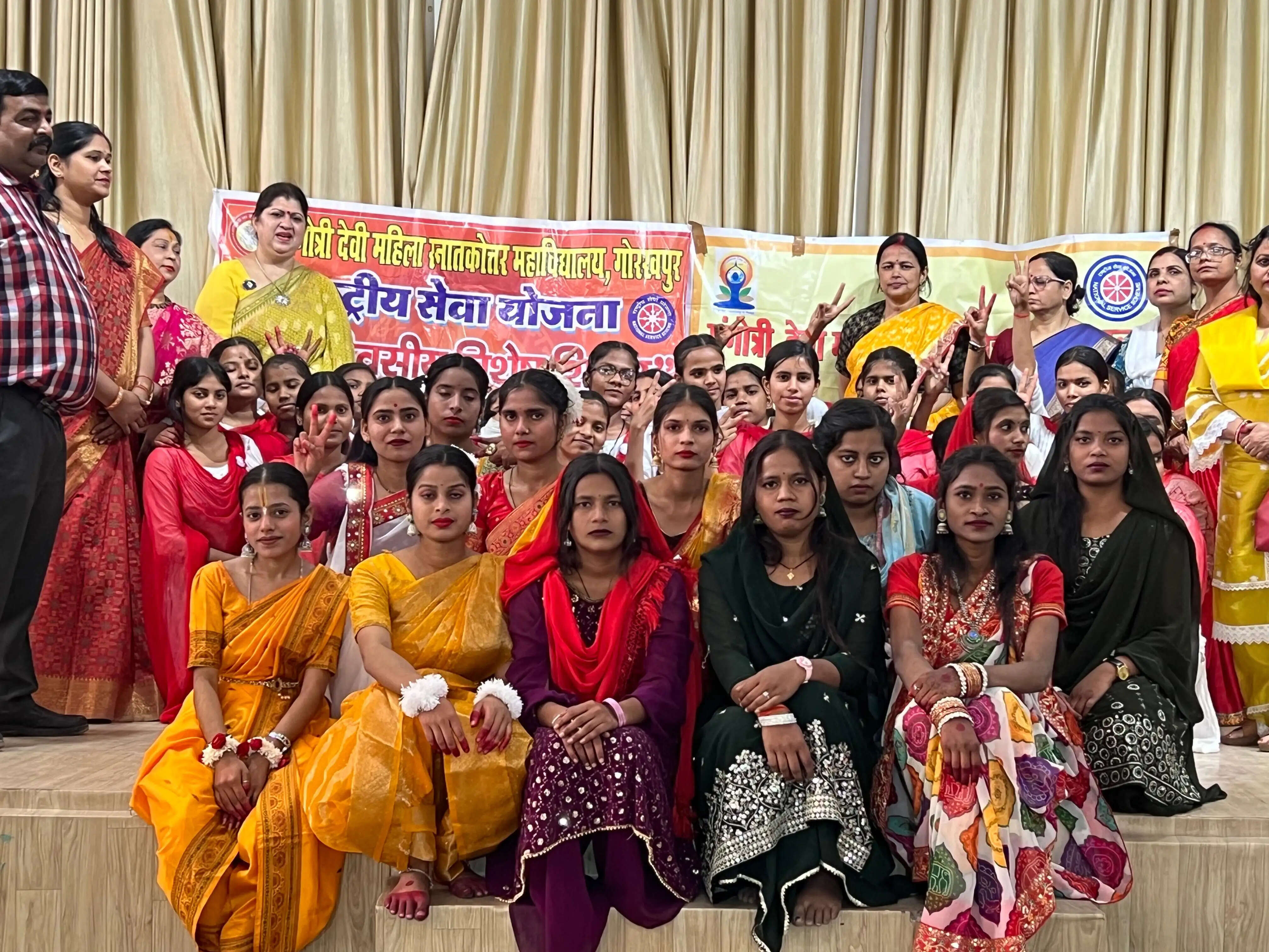 सेवा ही सच्चा संस्कार है, जो व्यक्ति को समाज से जोड़कर उसे श्रेष्ठ बनाता है : रीना त्रिपाठी