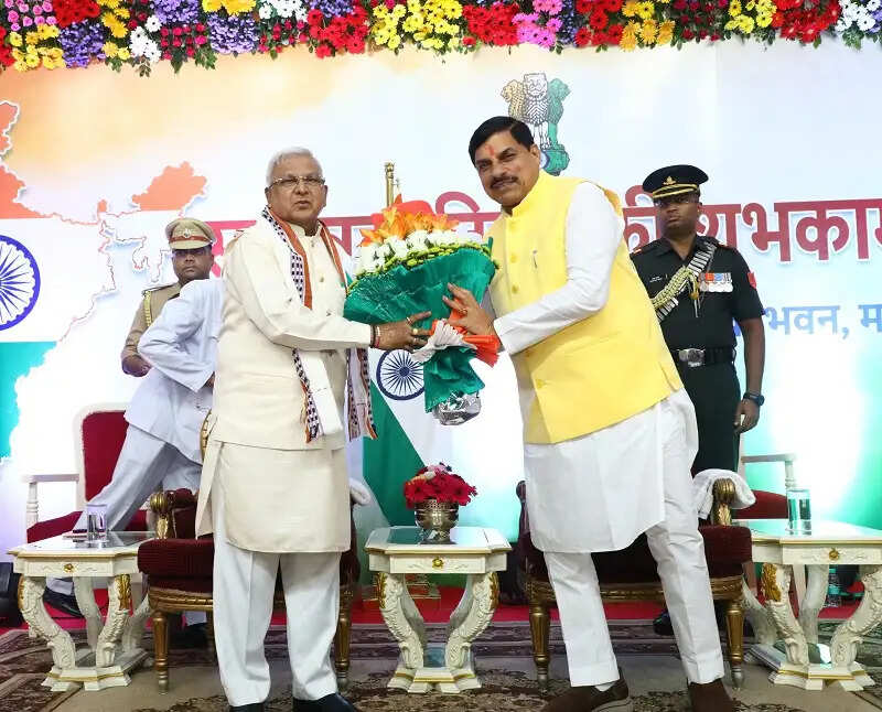 मप्रः राज्यपाल पटेल ने लोकभवन में आयोजित किया स्वागत समारोह