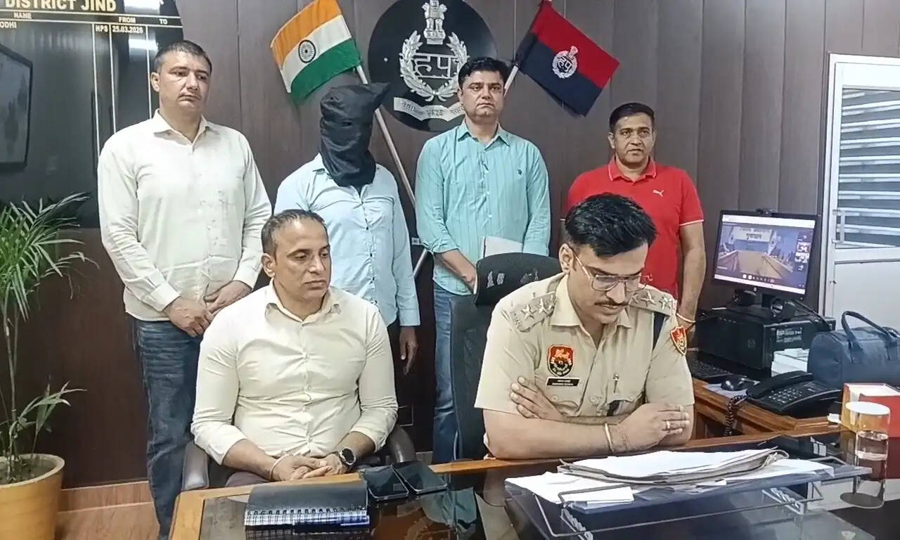 जींद : गांधी नगर में महिला के गले से चैन झपटने का आरोपित गिरफ्तार