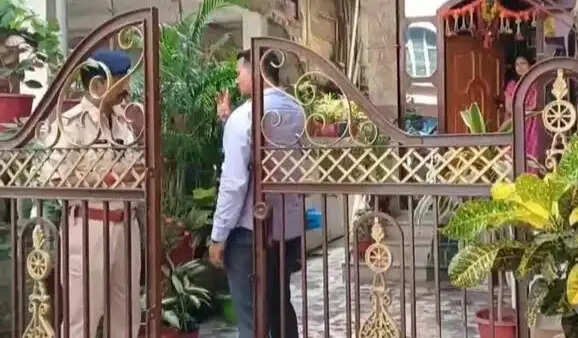 बनगांव में पंचायत सदस्य के घर ईडी की छापेमारी