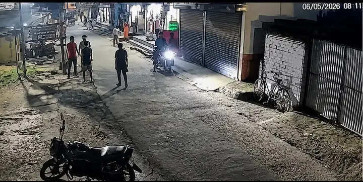 मालदा में हत्या की वारदात के तीन महीने बाद भी पांच आरोपी फरार