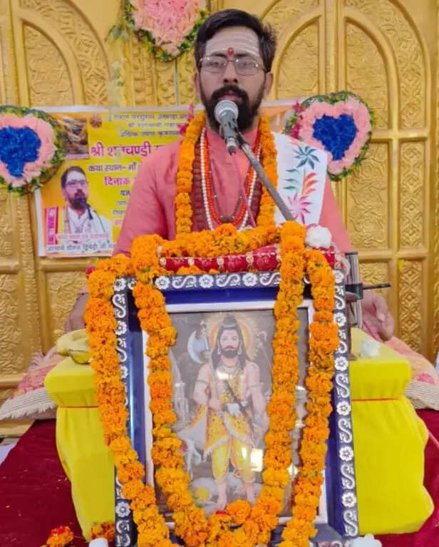 पंचवटी से सीता हरण तक की कथा सुन भावुक हुए श्रद्धालु