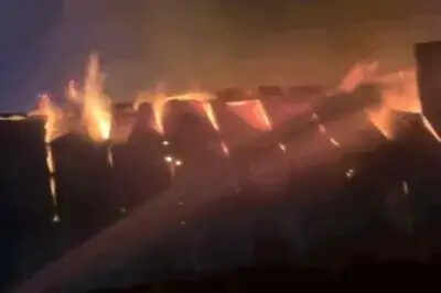 फर्नीचर फैक्ट्री में लगी भीषण आग में लाखों का फर्नीचर जल कर खाक