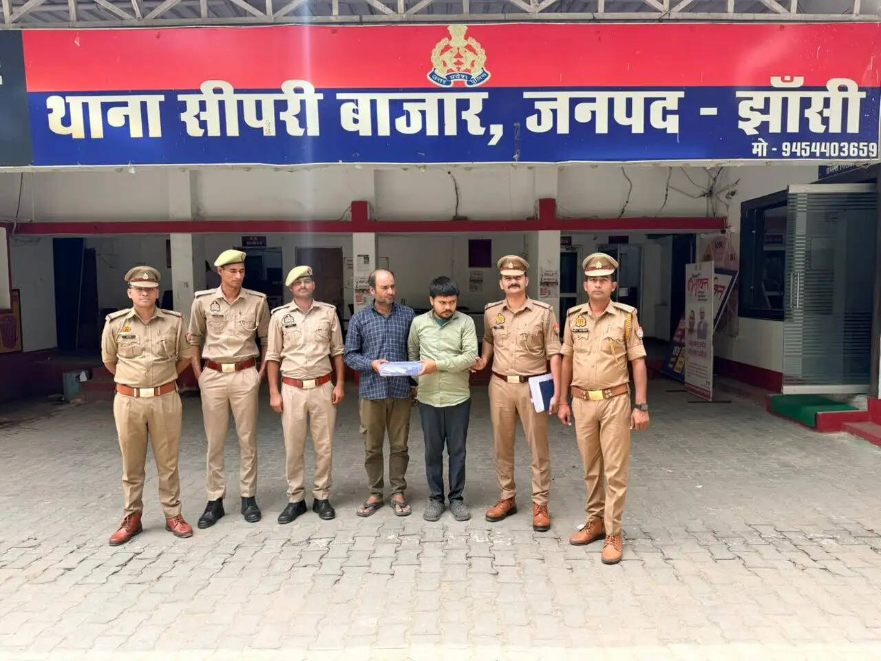 अब सीपरी बाजार पुलिस ने पकड़े दो सटोरिये, 08 करोड़ के लेनदेन का मिला हिसाब