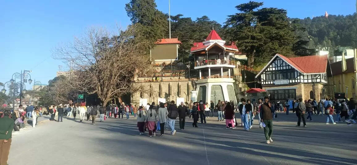 हिमाचल में दिसंबर में प्रचंड ठंड, सीजन की सबसे सर्द रात