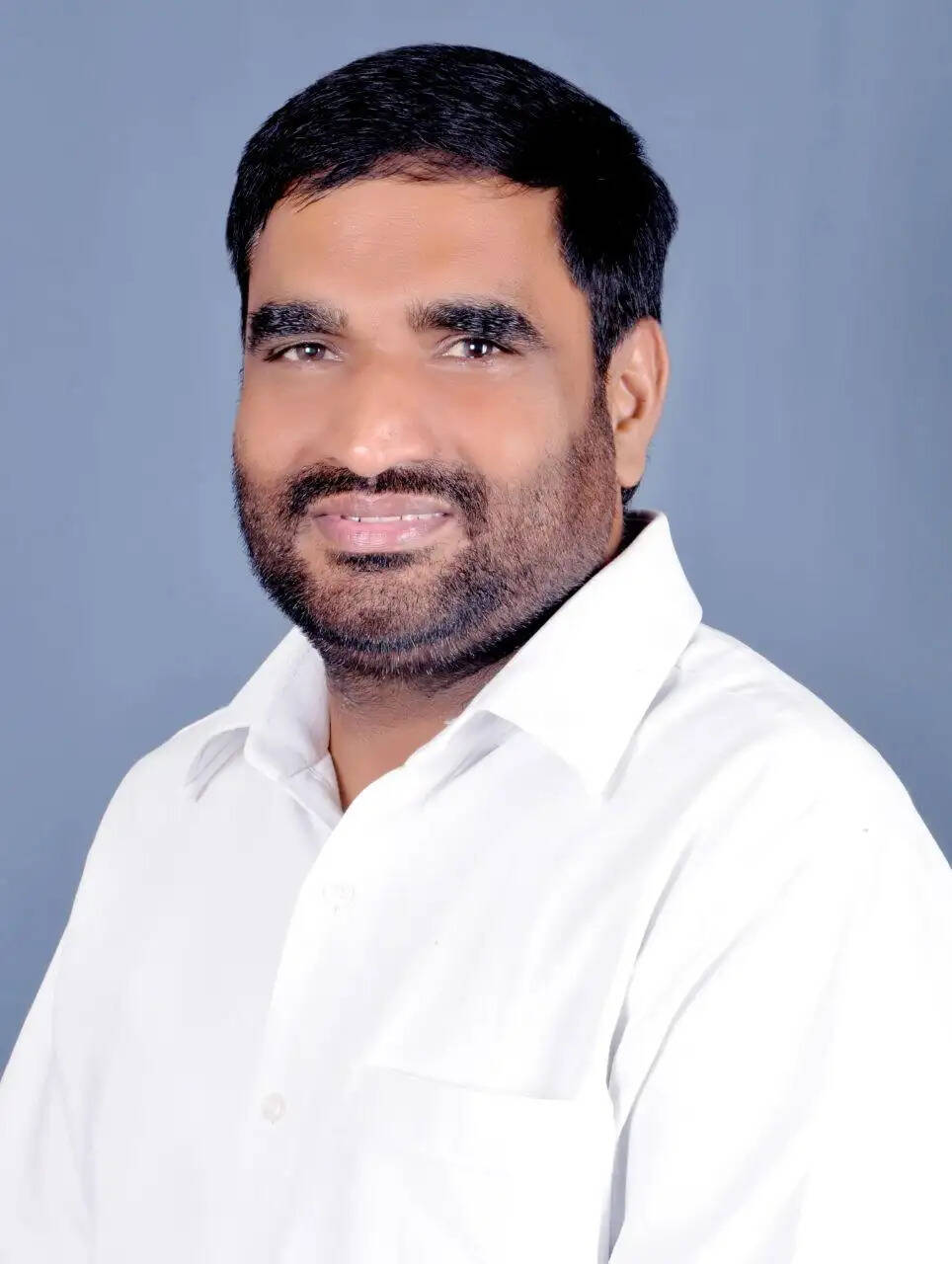 हिसार : भाजपा सरकारों की नाकामी से गैस संकट गहराया, महंगाई ने तोड़ी जनता की कमर : बृजलाल बहबलपुरिया