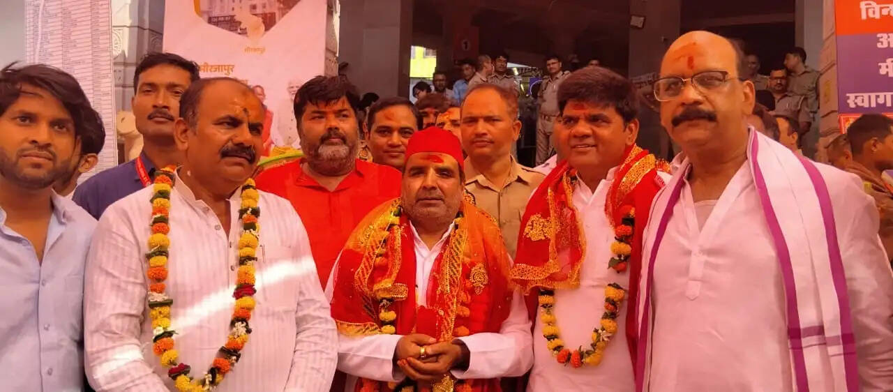 सच बोलने वालों को जेल, भ्रष्टाचारियों को संरक्षण दे रही सरकार: धर्मेंद्र यादव