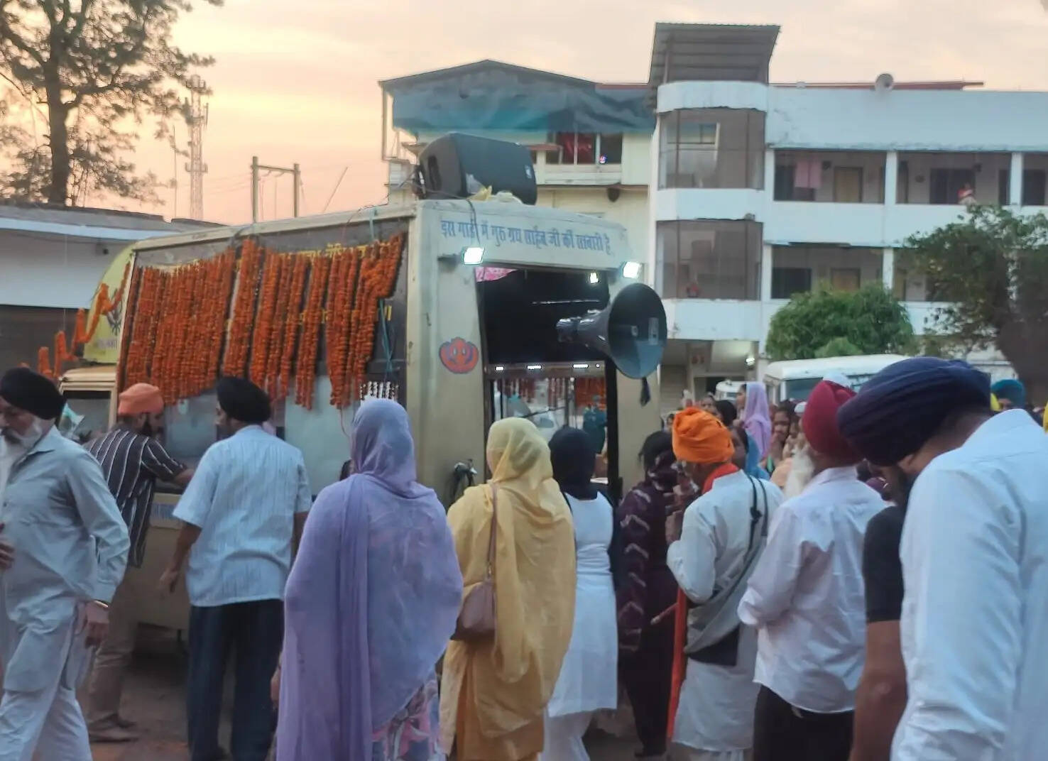 अनूपपुर: गुरुद्वारा में दो दिवसीय बैसाखी महापर्व शुरू,प्रभात फेरी के साथ हुआ कीर्तन
