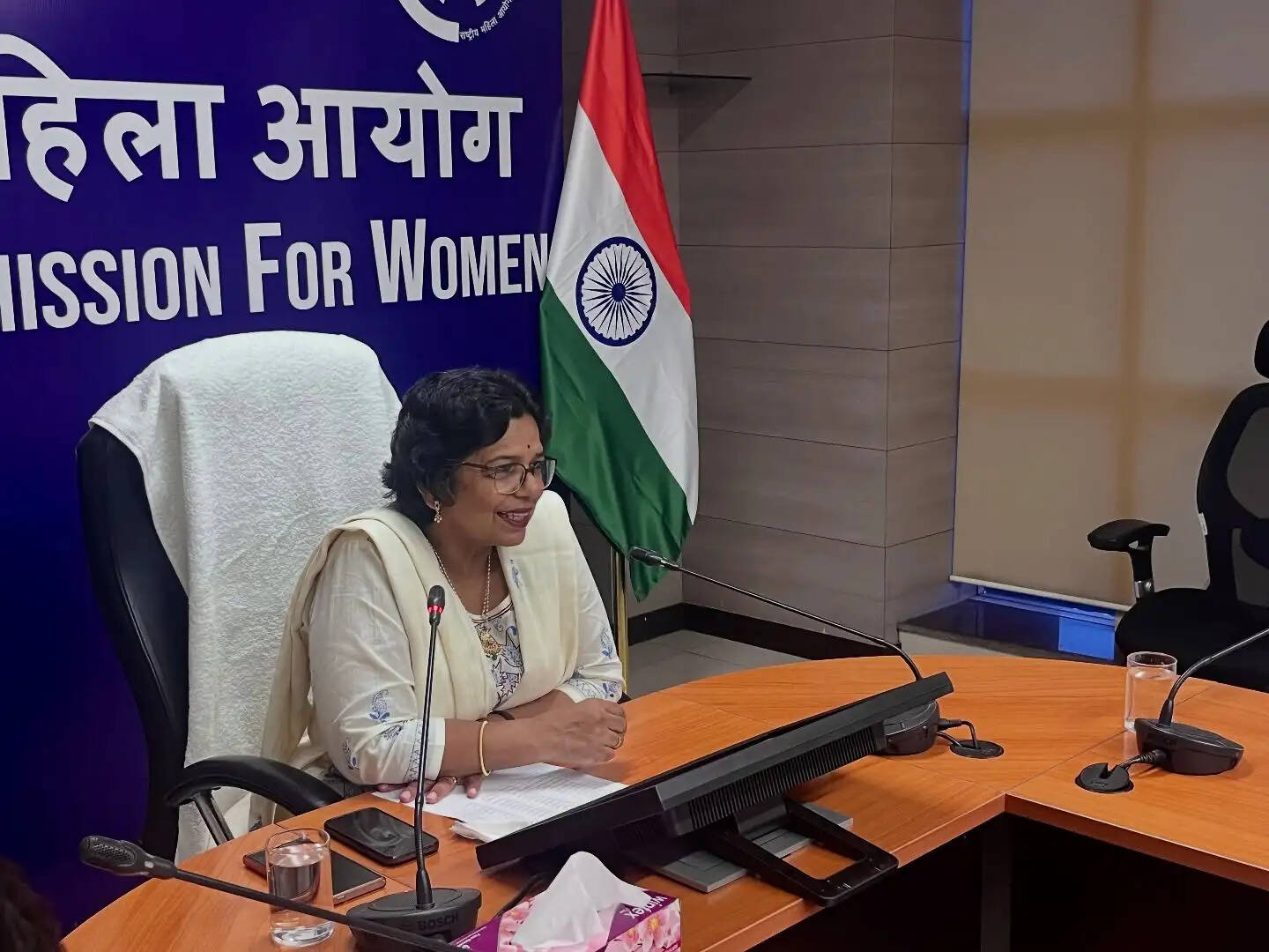 यौन अपराधों पर एनसीडब्ल्यू सख्त, पोक्सो मामले में पैरोल न देने की सिफारिश