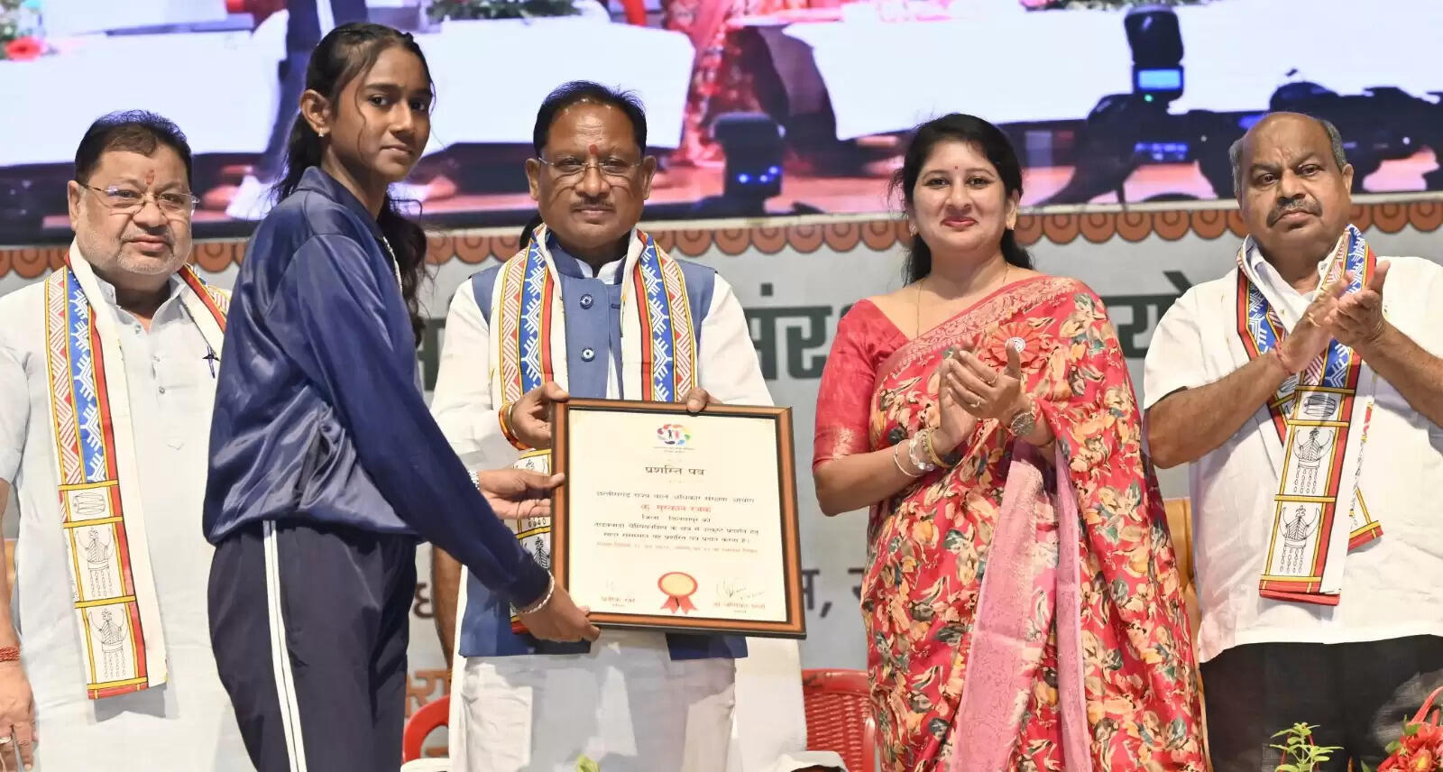 शिक्षा से ही सशक्त समाज का निर्माण हो सकता है : विष्णु देव साय