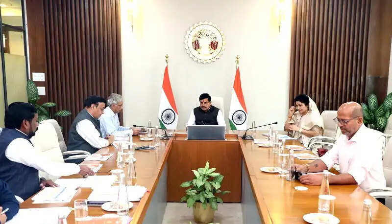 हितग्राही को बैंक से सब्सिडी और ऋण दिलाने में करें सहयोग : मुख्यमंत्री डॉ. यादव