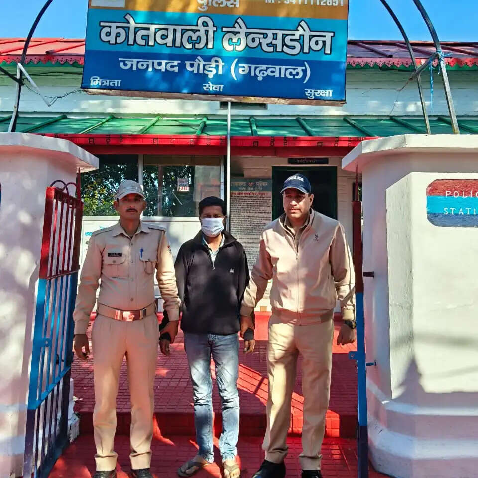 90 किलो गांजा बरामदगी मामले में फरार आरोपी मुरादाबाद से गिरफ्तार