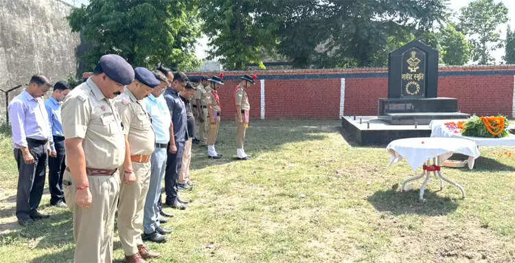 बारूद सूंघने वाली बहादुर प्रहरी रॉक्सी को नम आंखों से अंतिम विदाई