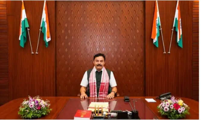 सदन में बात नहीं सुनने पर अखिल गोगोई को अध्यक्ष की नसीहत