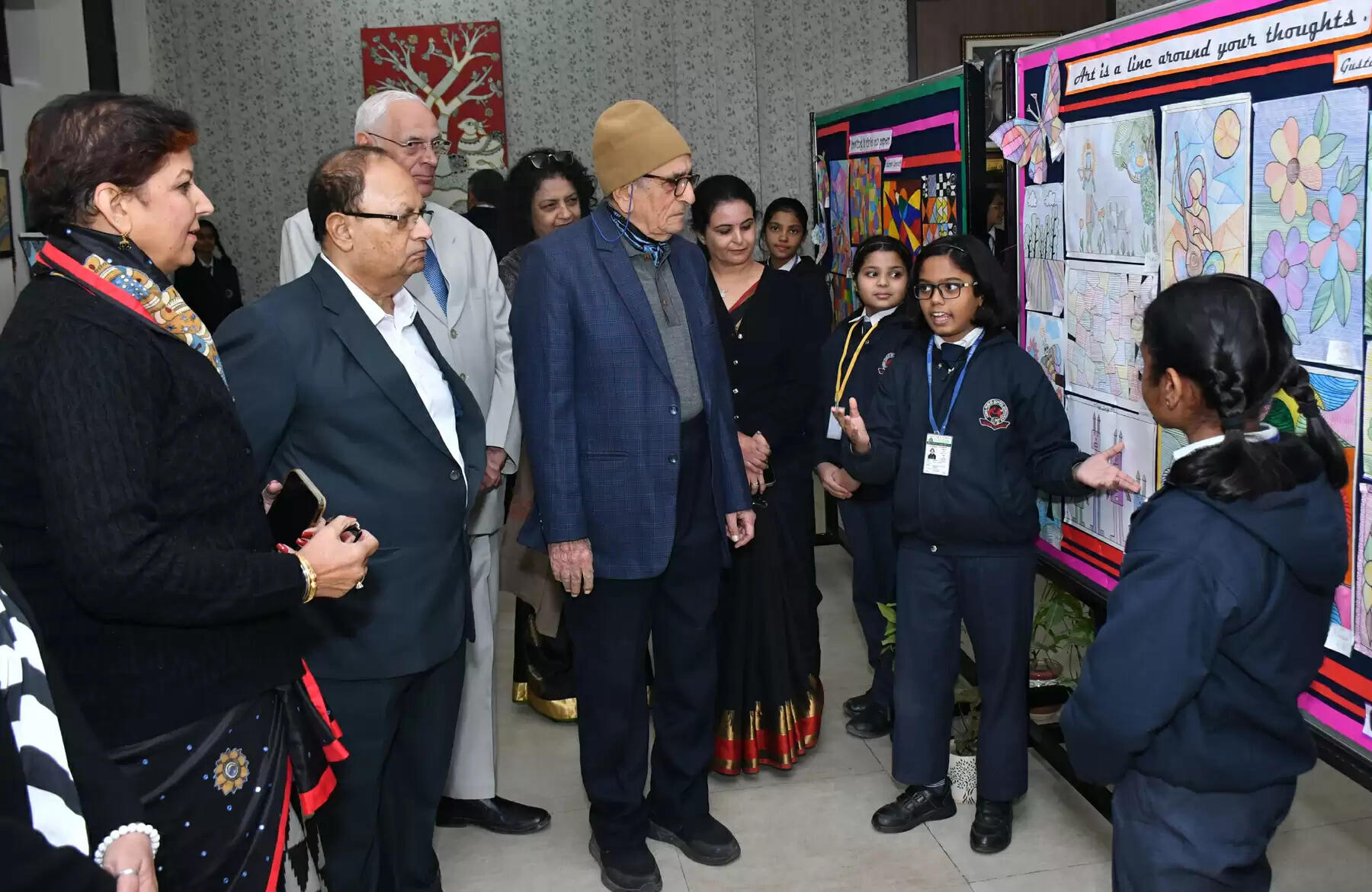 गुरुग्राम: कला एवं शिल्प प्रदर्शनी एजुकला-2025 में बच्चों की दिखी प्रतिभा