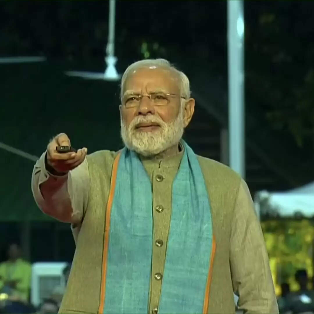 राष्ट्रीय एकता दिवस की पूर्व संध्या पर पीएम ने एकता नगर में 1220 करोड़ के विकास कार्यों की दी सौगात