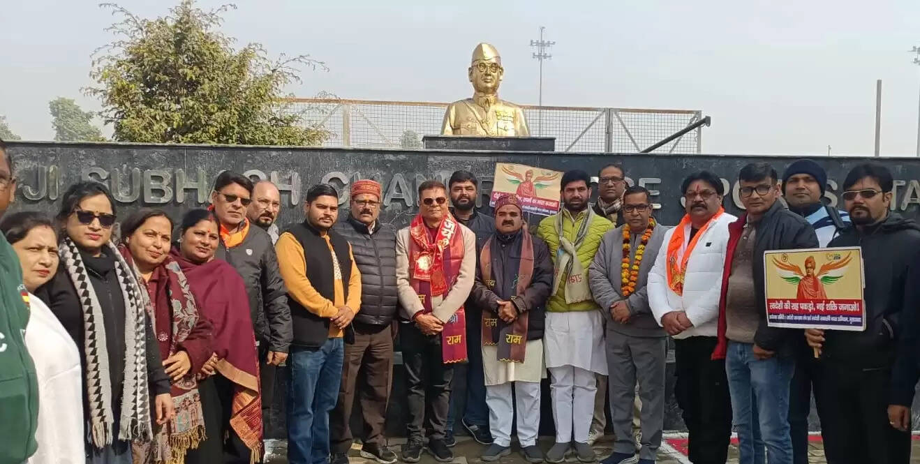 नौकरी मांगने वाले नहीं बल्कि नौकरी देने वाले बने : डॉ. केके मिश्रा