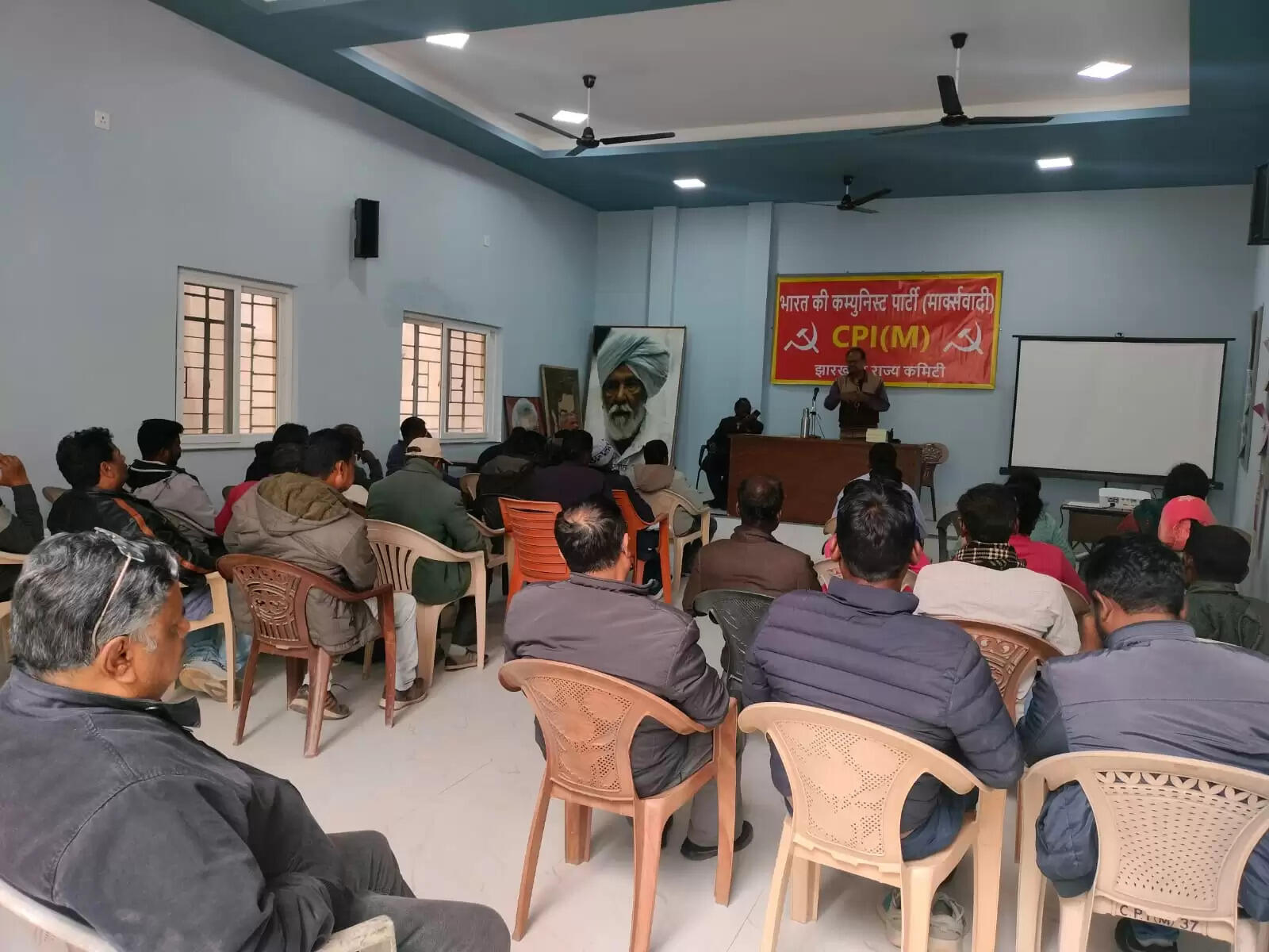 संताल परगना में भूमि अधिग्रहण के खिलाफ माकपा का आंदोलन तेज, मई में दुमका आयुक्त कार्यालय घेराव का ऐलान