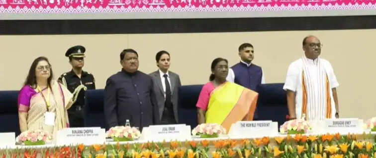 आदिवासी समुदाय को मुख्यधारा से जोड़ने पर ही पूरा होगा विकसित भारत का लक्ष्य : राष्ट्रपति