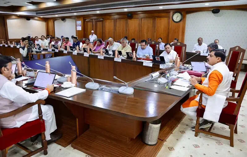मप्र कैबिनेट का किसानों हित में बड़ा फैसला, कवच योजना को दी मंजूरी