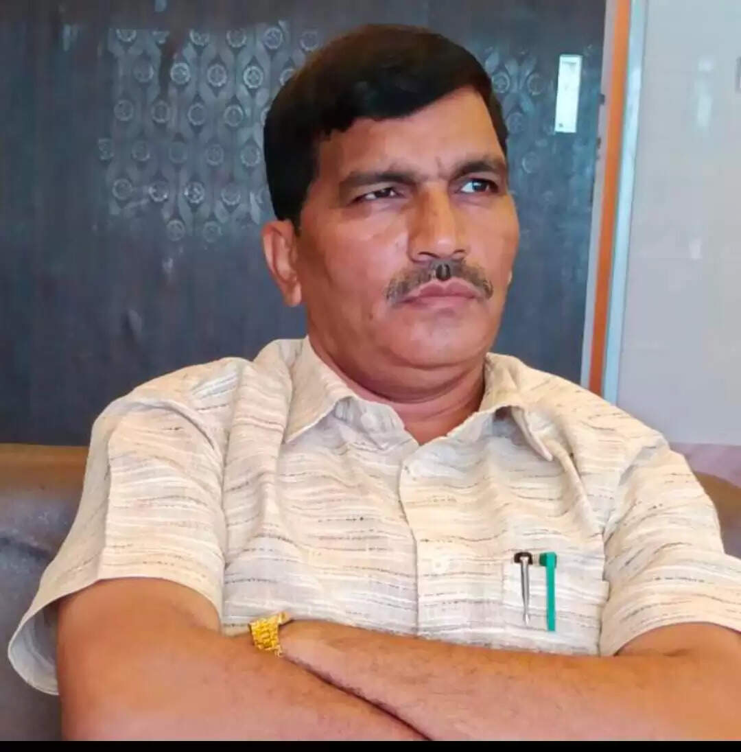 विभाग की लापरवाही से कुंठित हो रहे विश्वविद्यालय शिक्षक : डाॅ धन्नजय