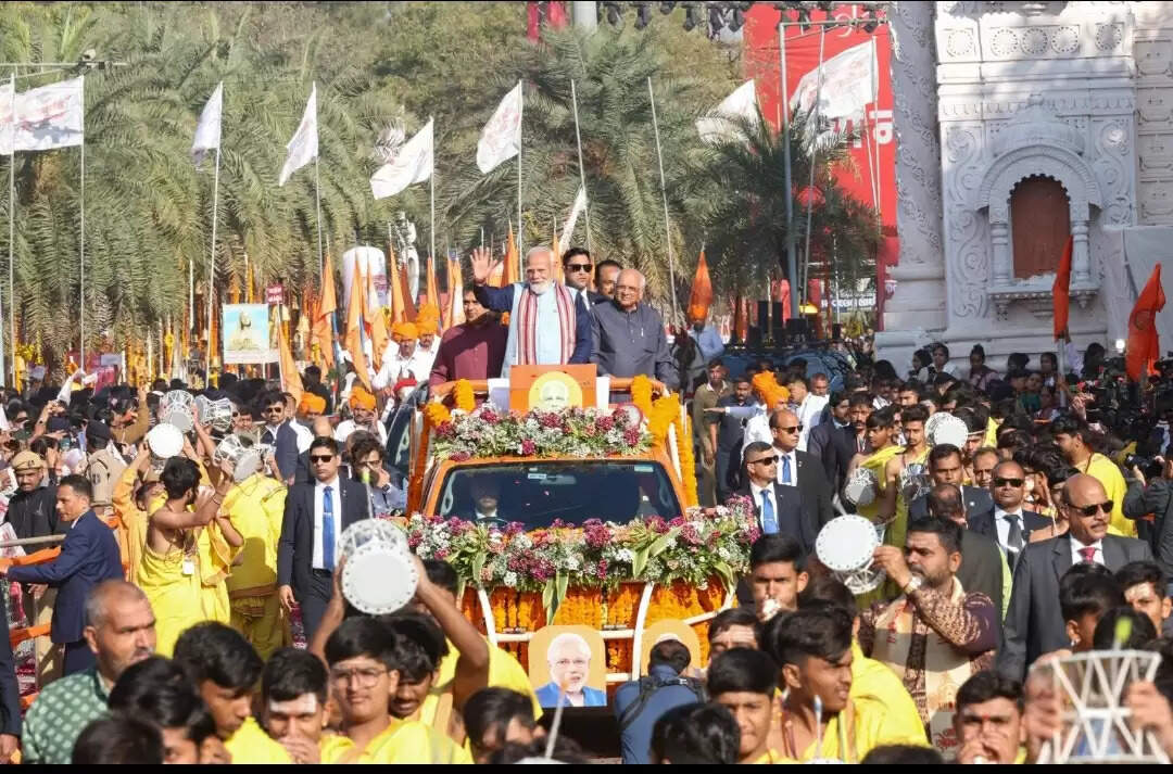 सोमनाथ स्वाभिमान पर्व में शामिल होकर प्रधानमंत्री हुए अभिभूत, सोशल मीडिया पर तस्वीरें साझा की