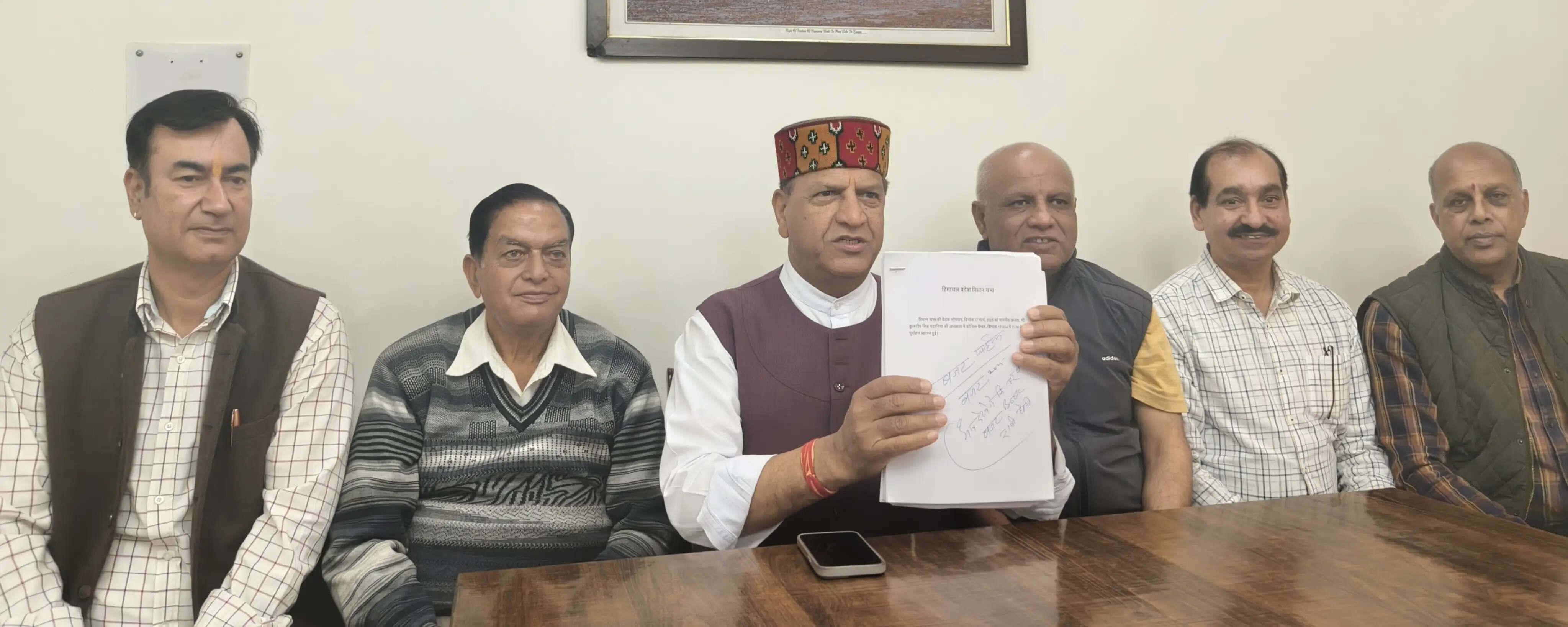 भाजपा प्रदेश अध्यक्ष डॉ राजीव बिंदल ने मेडिकल कॉलेज नाहन को लेकर घेरी सरकार