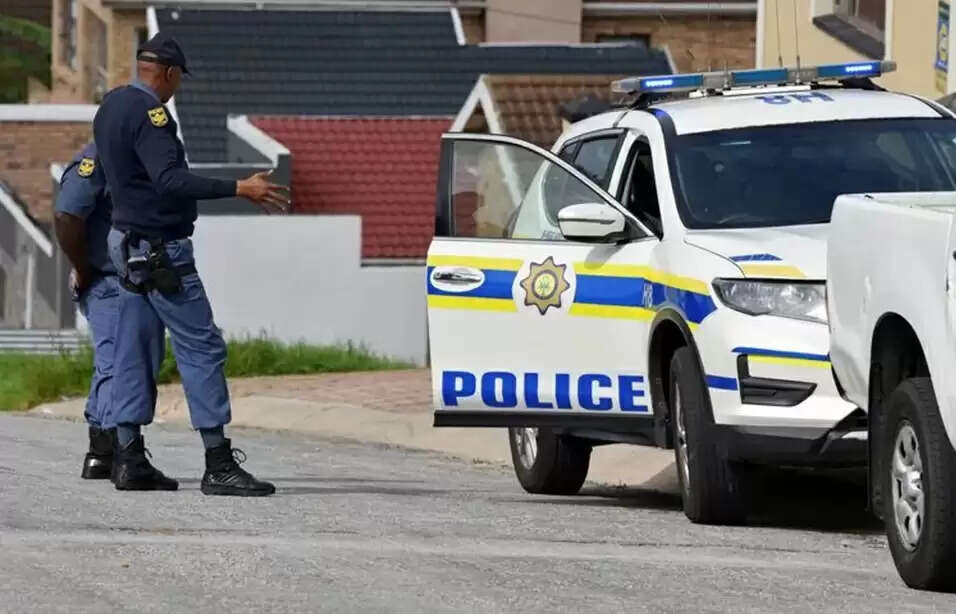 जोहान्सबर्ग में राहगीरों पर गोलीबारी, 10 की मौत