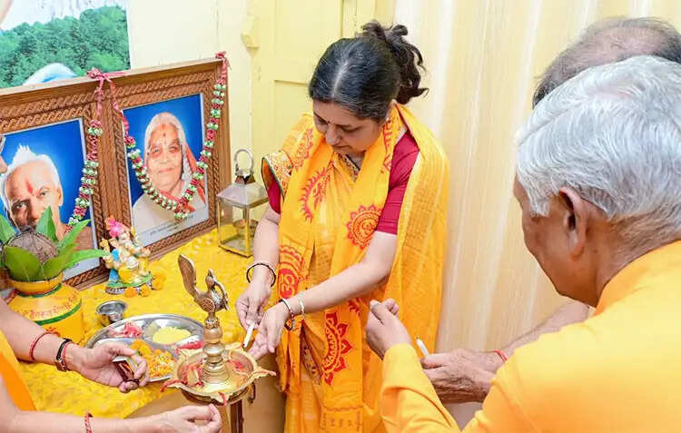 शांतिकुंज में 10 दिवसीय भारतीय भाषा समर कैंप का शुभारंभ