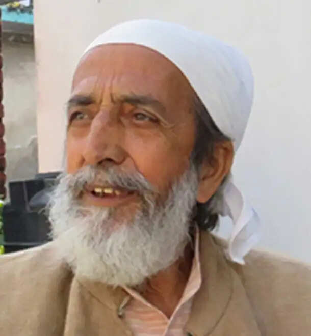 रोजगार का विकेंद्रीकरण समस्या का बड़ा हल