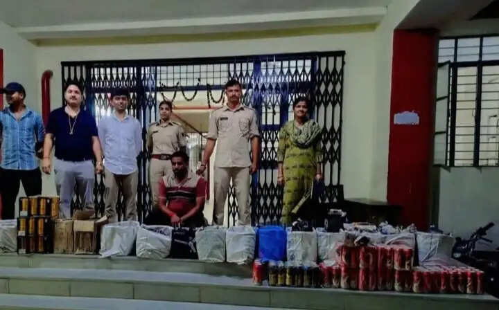 नवादा में भारी मात्रा में अंग्रेजी शराब बरामद