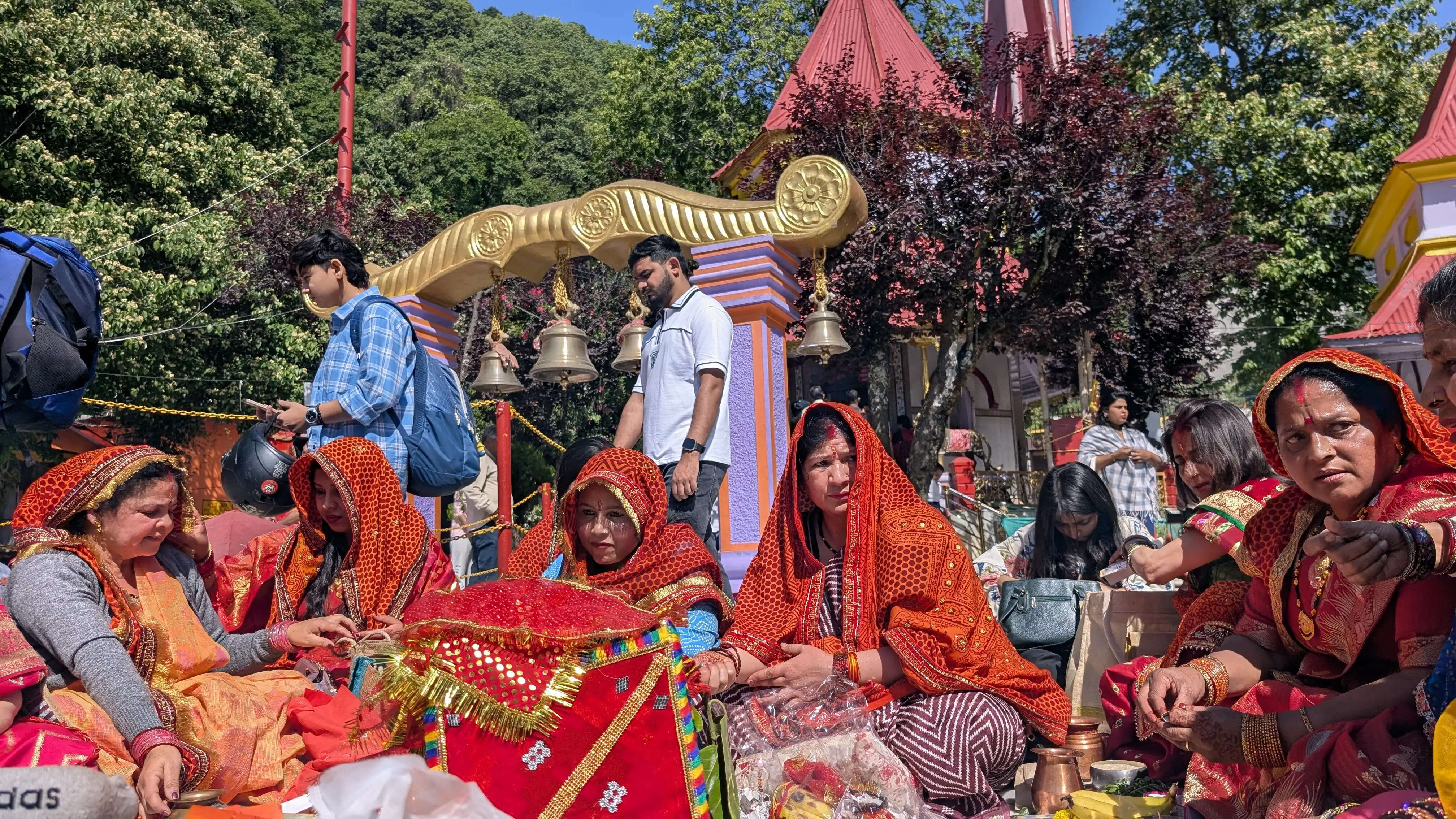 सरोवरनगरी में श्रद्धा और आस्था के साथ मनाया गया वट सावित्री व्रत