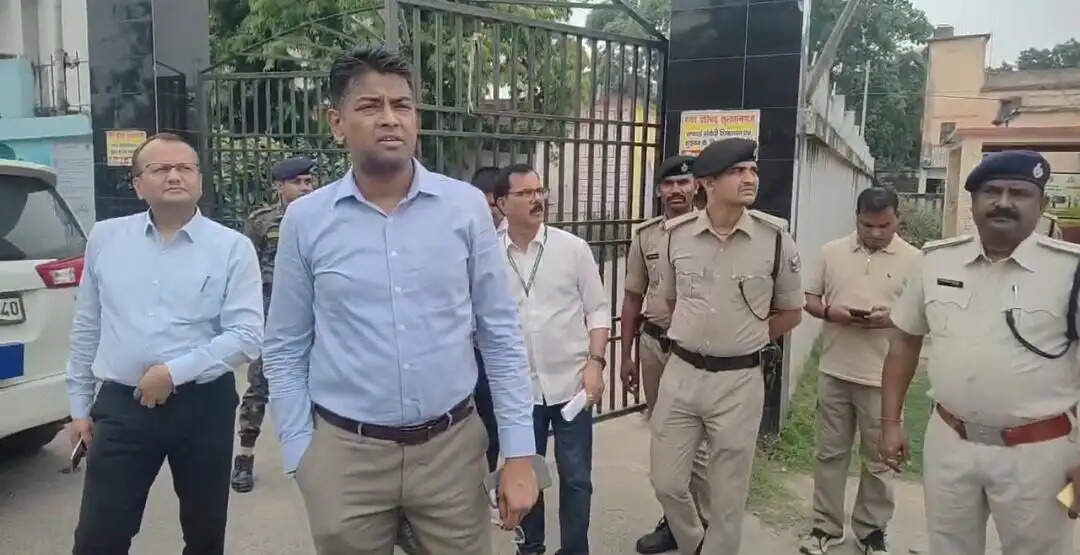 सीआईडी के डीआईजी ने किया घटनास्थल का निरीक्षण