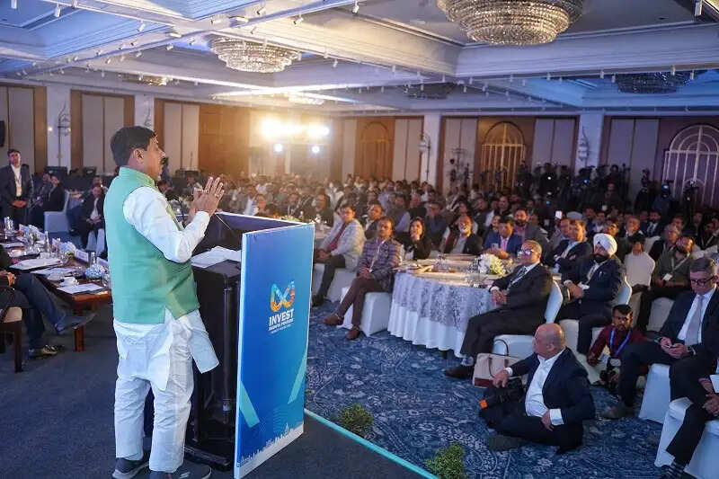 मप्र में अवाडा ग्रुप 50 हजार करोड़ और सिंघानिया ग्रुप करेगा 1500 करोड़ रुपये का निवेश