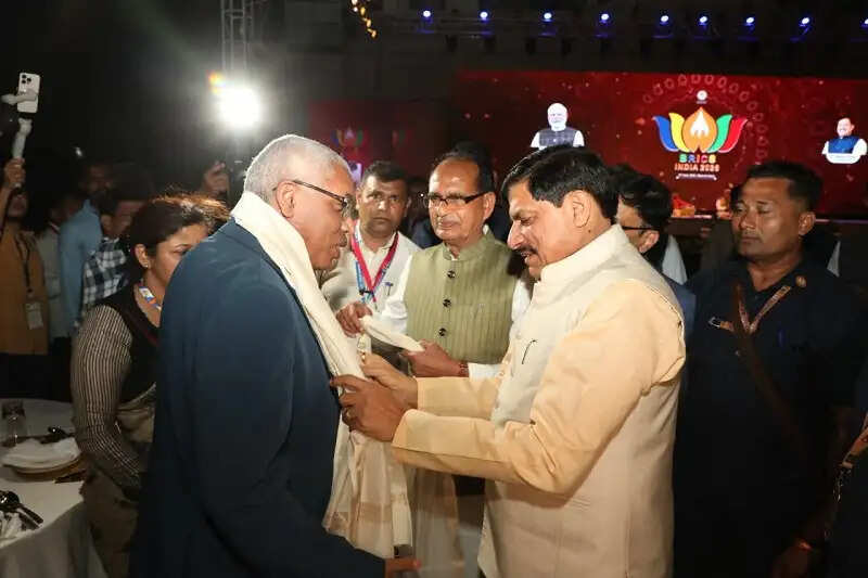 इंदौर में ब्रिक्स देशों के कृषि मंत्रियों एवं विदेशी अतिथियों के सम्मान में मुख्यमंत्री डॉ यादव ने दिया रात्रि भोज