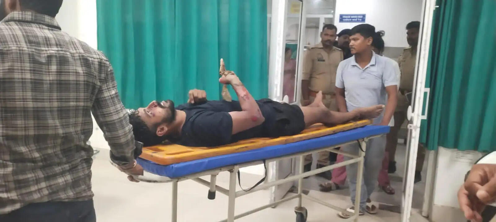 पीआरडी की शारीरिक दक्षता परीक्षा में शामिल होने आया युवक ट्रांसफार्मर पर चढ़ा,करंट की चपेट में आने से झुलसा