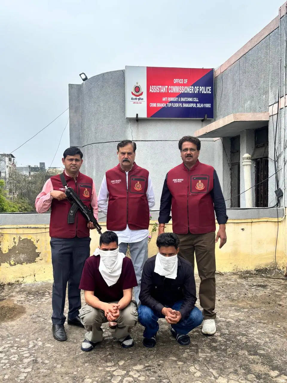 ड्रग्स तस्करी के मामले में दो आरोपित गिरफ्तार, 60 लाख की चरस बरामद