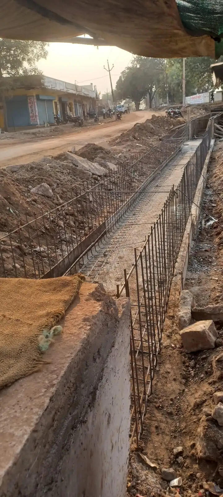 (अपडेट) 99.25 लाख से बनेगी दो आरसीसी नालियां, कुरूद में जलभराव से मिलेगी राहत