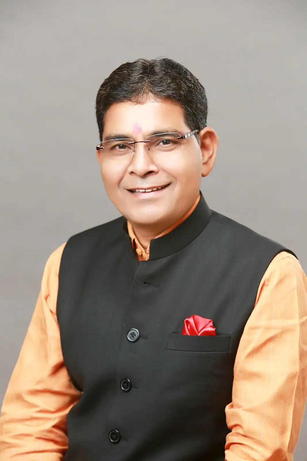 केंद्रीय श्रम मंत्री डॉ. मांडविया से बलौदाबाजार में ईएसआईसी अस्पताल स्थापना पर विचार-विमर्श