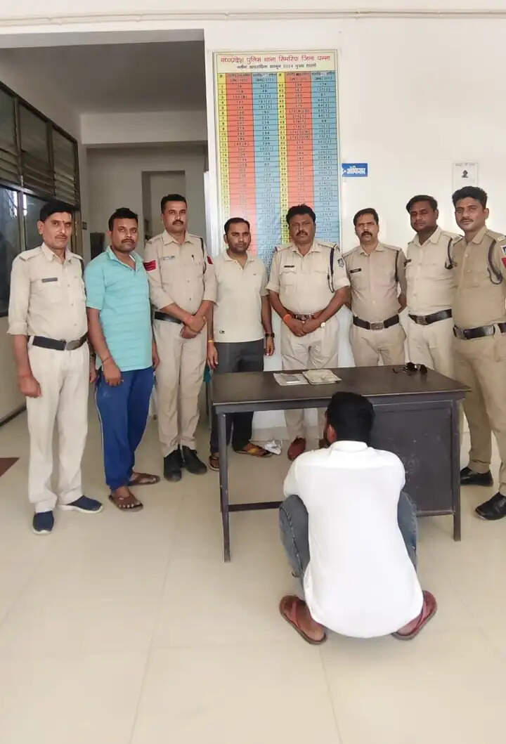 पन्ना पुलिस ने एपीके फाइल इंस्टॉल कर साइबर ठगी करने वाले अंतर्राज्यीय गिरोह का किया पर्दाफाश