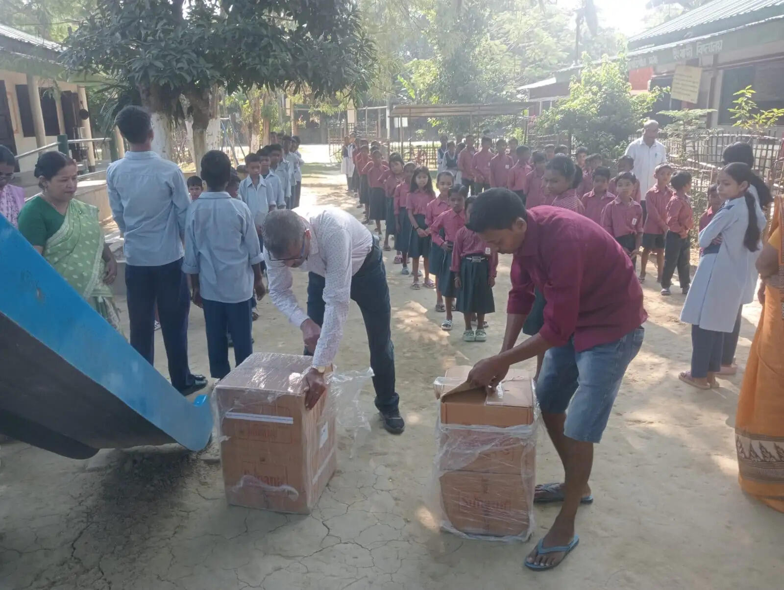 बाढ़ प्रभावित शिवसागर में सेवा भारती का राहत एवं गृह-संपर्क अभियान जारी