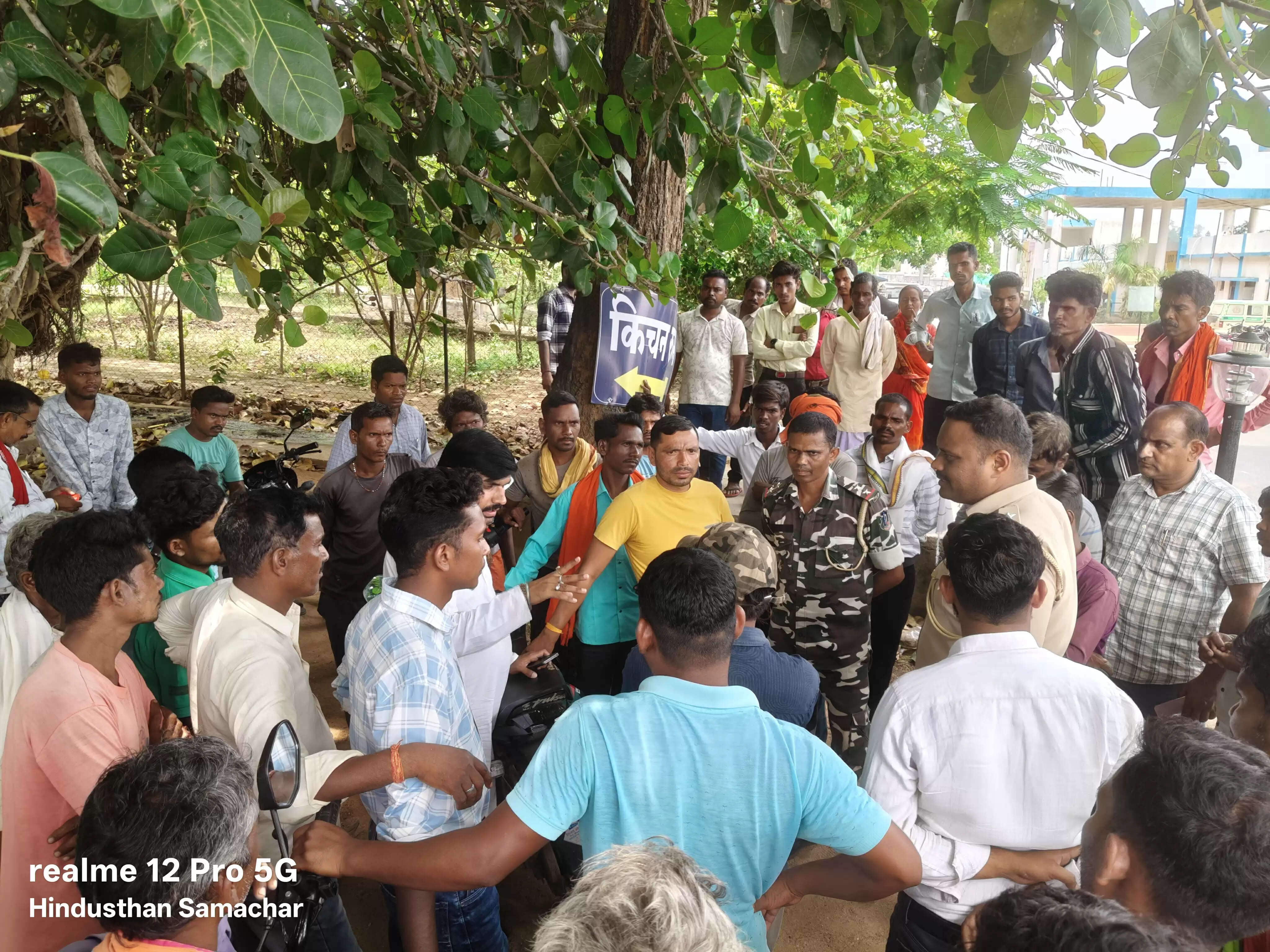 बलरामपुर : हाथी के हमले से महिला की मौत, एक घायल